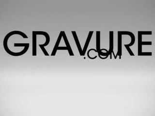 Gravure.com ゆい kawagoe å·è¶šã‚†ã„ 上の ヨガ mat